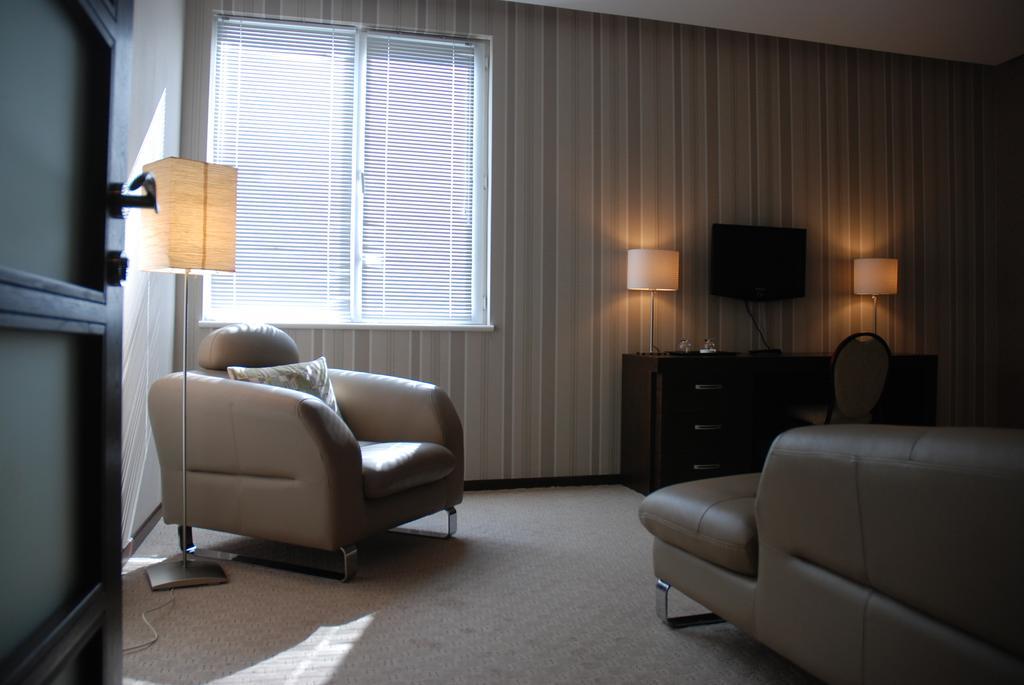 D'Plaza Hotel Tbilissi Extérieur photo