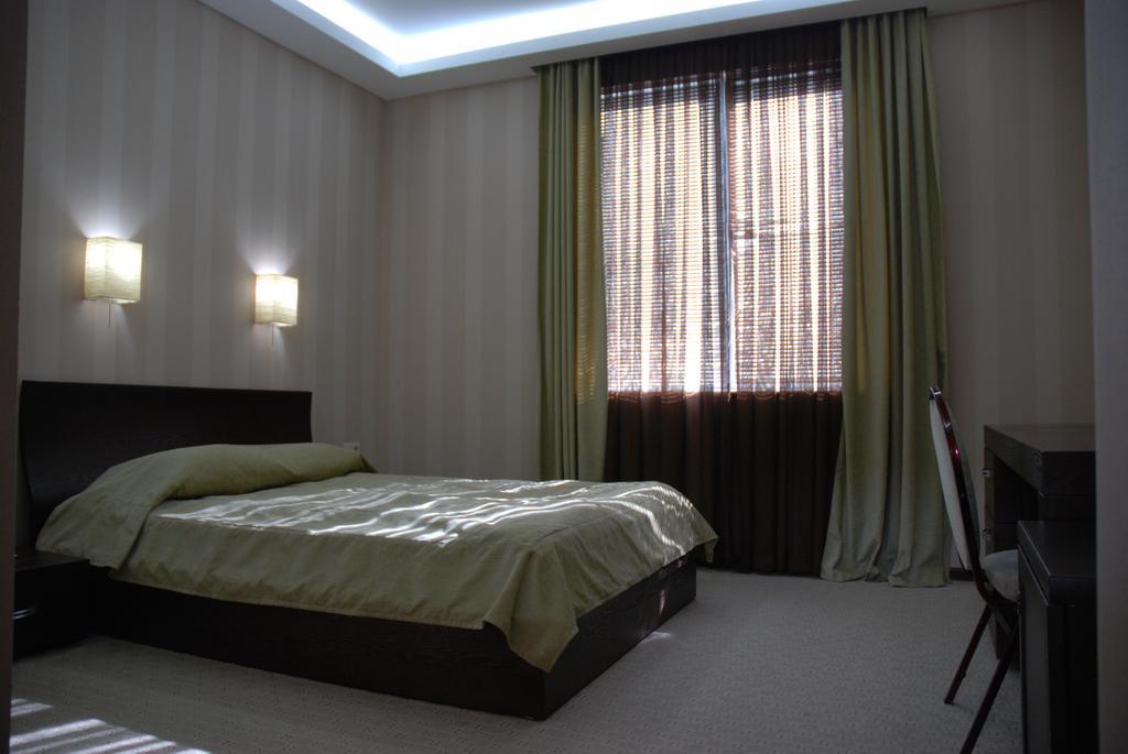 D'Plaza Hotel Tbilissi Extérieur photo